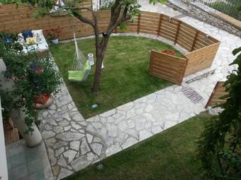 Apartment In Villa Rosebud