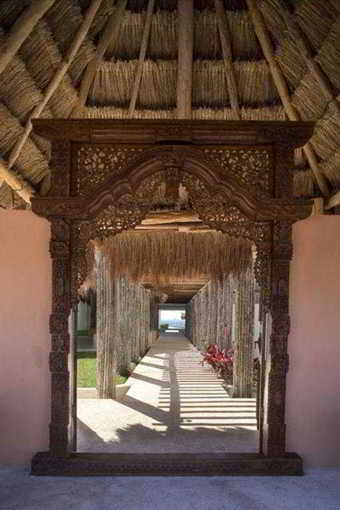 Hotel Puerta Al Mar (.)