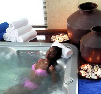 Hotel Diani Reef Beach Resort & Spa