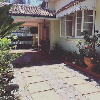 Bed & Breakfast Colonial Charm Near The Beach