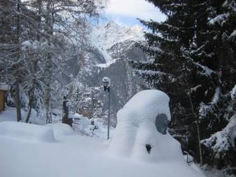 Chalet Sven & Marc Gr�chen/st. Niklaus Vs