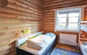 Four-bedroom Holiday Home In Gnosjo