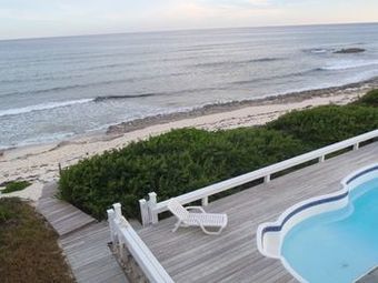 Villa Barefoot Beach