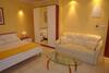 Apartamentos Villa Petra