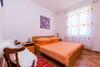 Hostal Apartments & Room Frane