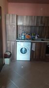 Private Apartment In Sunny House Family
