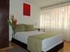 Hotel Portal De Mil�n