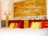 Home & Teak Homestay