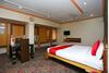 Oyo 15468 Hotel Sharda