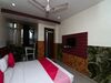 Apartamento Oyo 15794 Jatin Hotel