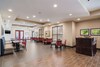 Hotel Comfort Inn And Suites