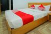 Hotel Oyo 1317 Pinnus Residence Syariah
