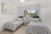 Apartamentos Shoreline, Unit 15,1 Intrepid Close