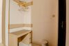 Hotel Bi.es Homestay