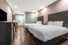 Hotel Scottish Inn & Suites