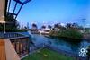Broadbeach Waters 7 Bedroom Home With Pool - Qstay