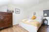 Spacious 4 Bedroom Apartment Near Meadows