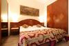 Mokinba Hotels King