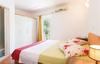 Apartment Makarska 25