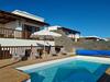 Luxury 4-bedroom Villa With Heated Pool + Sea View