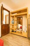Apartamento Lotushomestayhanoi - Wood & White