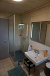 Apartamento Haus Mit 6 Schlafzimmer, Pool Und Gro�em Garten