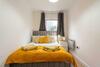 Riley House Spacious City Apartment