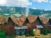Lodge M�i L� Home & Cafe