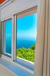 Hostal The Life Suites