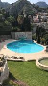 Taormina Apartment Near Downtown