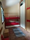 Fant�stica Vivienda Con Amplio Jard�n Y Piscina