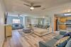 Bright Ruskin Home Less Than 2 Mi To Beach And Marina!