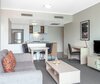 Hotel Oaks Charlotte Towers