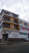 Hostal The Quito Guest House With Yellow Balconies