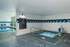 Hotel Oxford Suites Yakima